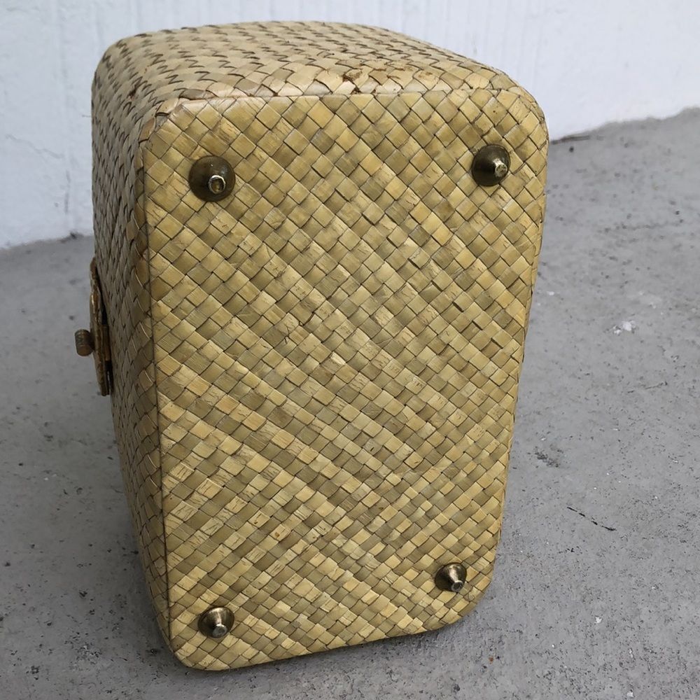 1960s woven bag  - Picture 6 of 9